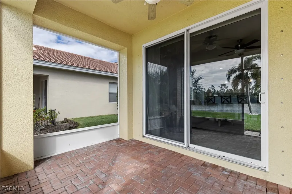 3569 Malagrotta Circle Cape Coral FL 33909