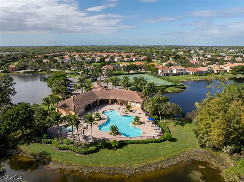 3569 Malagrotta Circle Cape Coral FL 33909