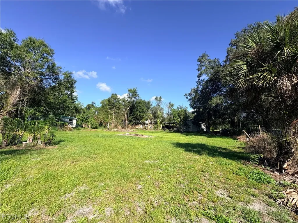 1468 Navaho Avenue Labelle FL 33935