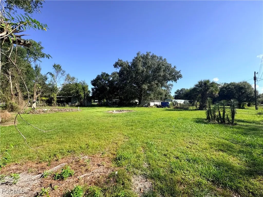 1468 Navaho Avenue Labelle FL 33935
