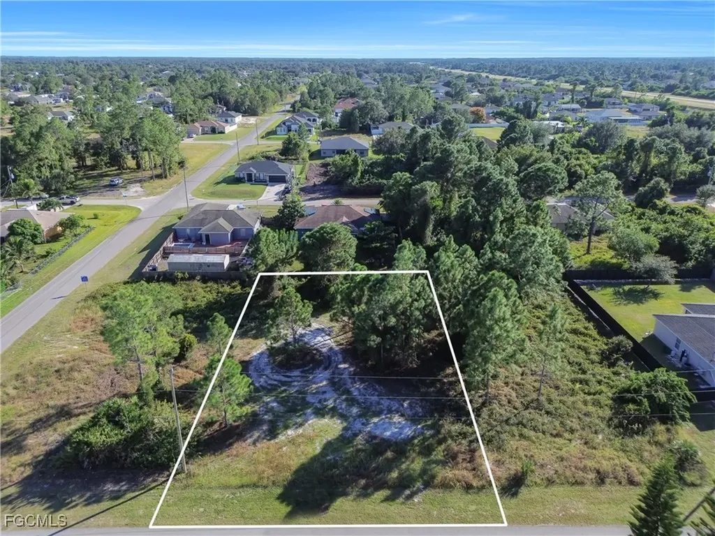 3015 32nd Street SW Lehigh Acres FL 33976