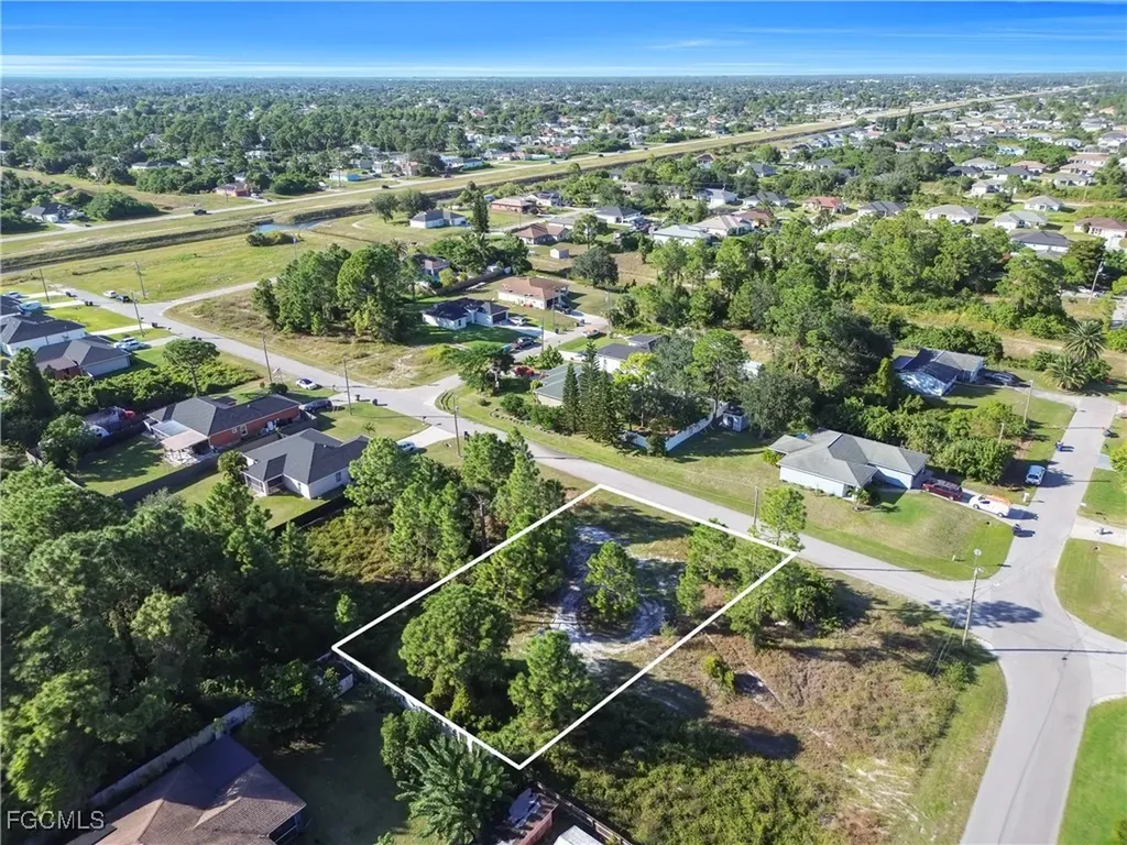 3015 32nd Street SW Lehigh Acres FL 33976
