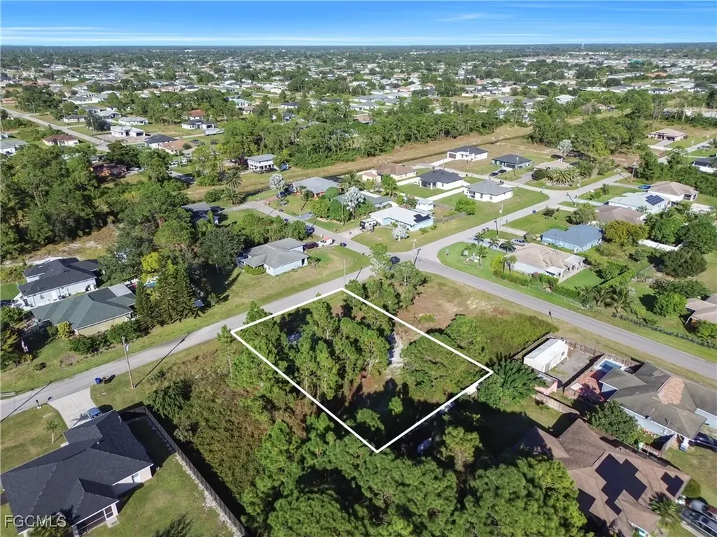3015 32nd Street SW Lehigh Acres FL 33976