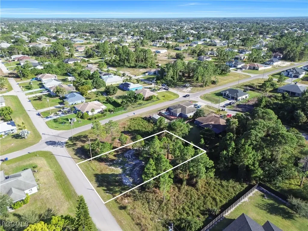 3015 32nd Street SW Lehigh Acres FL 33976