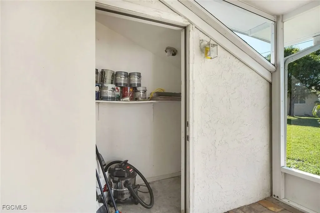 3728 Santa Barbara Boulevard Cape Coral FL 33914