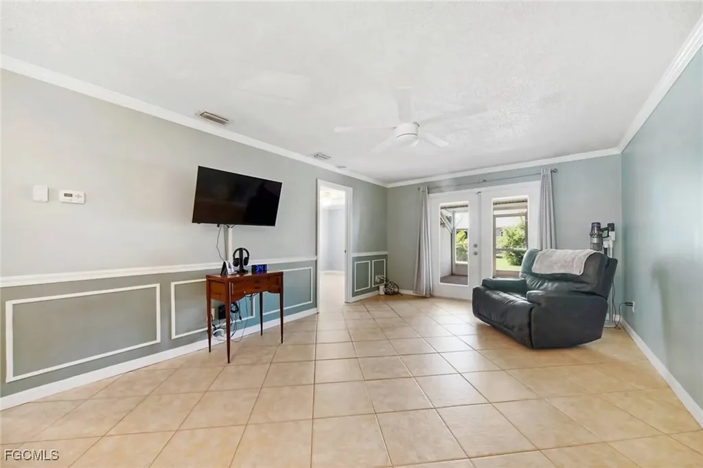 3728 Santa Barbara Boulevard Cape Coral FL 33914