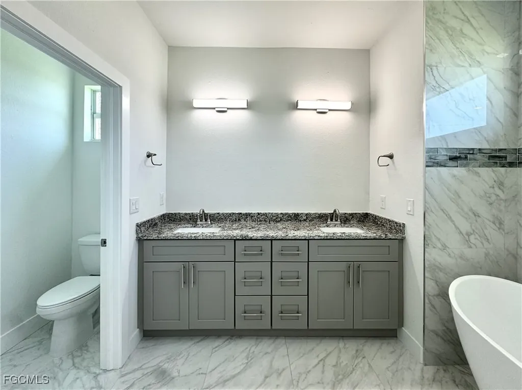 2321 SW 21st Terrace Cape Coral FL 33991