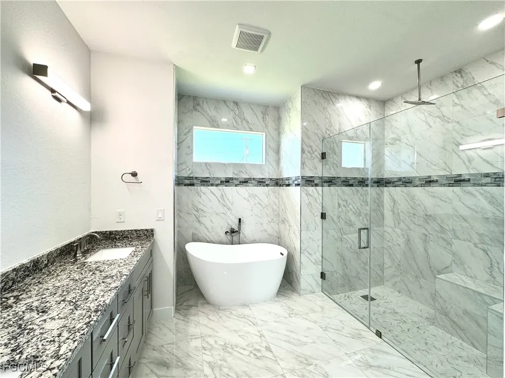 2321 SW 21st Terrace Cape Coral FL 33991