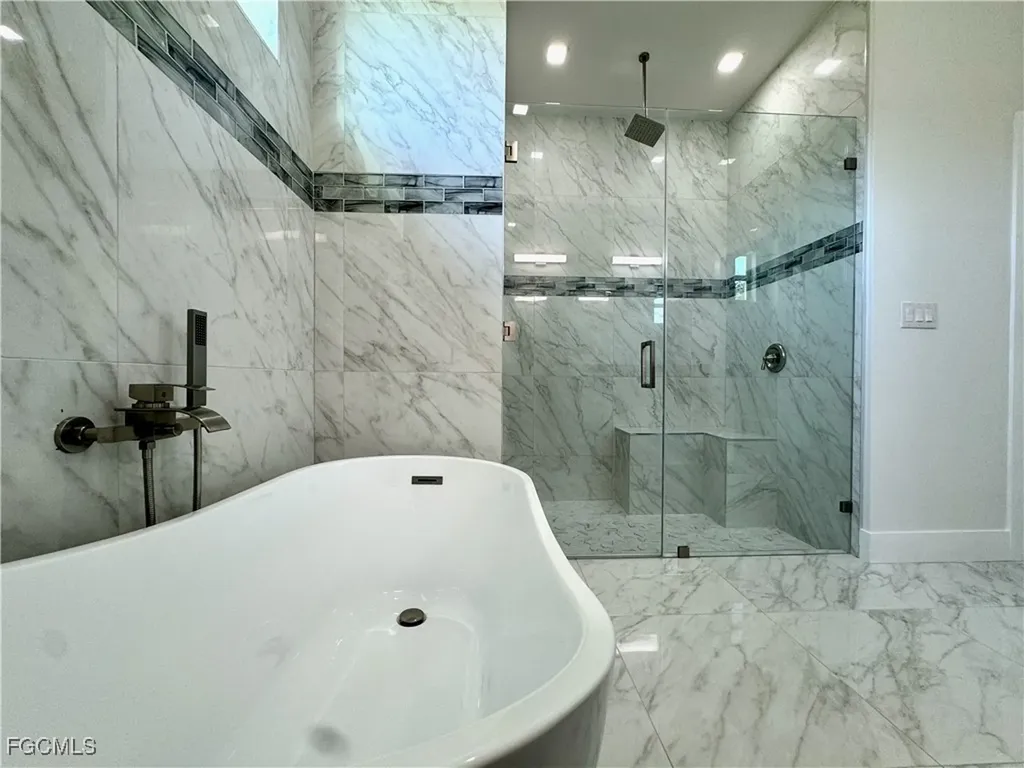 2321 SW 21st Terrace Cape Coral FL 33991