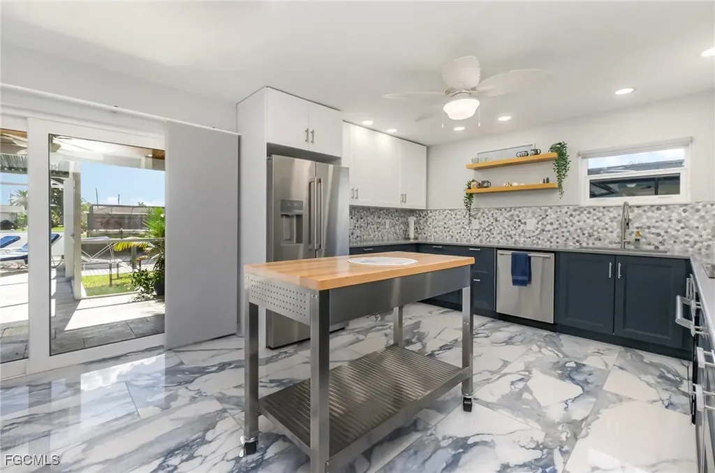 1661 Swan Terrace North Fort Myers FL 33903