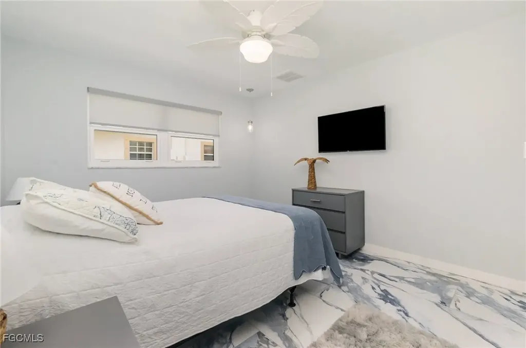 1661 Swan Terrace North Fort Myers FL 33903