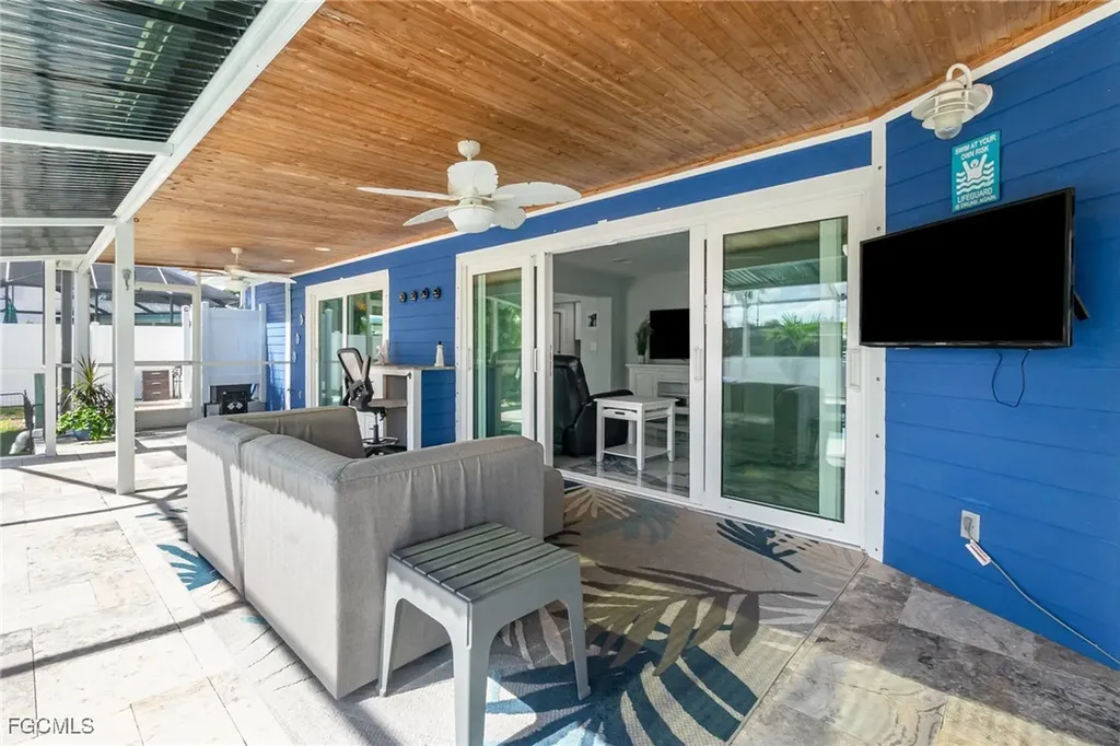 1661 Swan Terrace North Fort Myers FL 33903