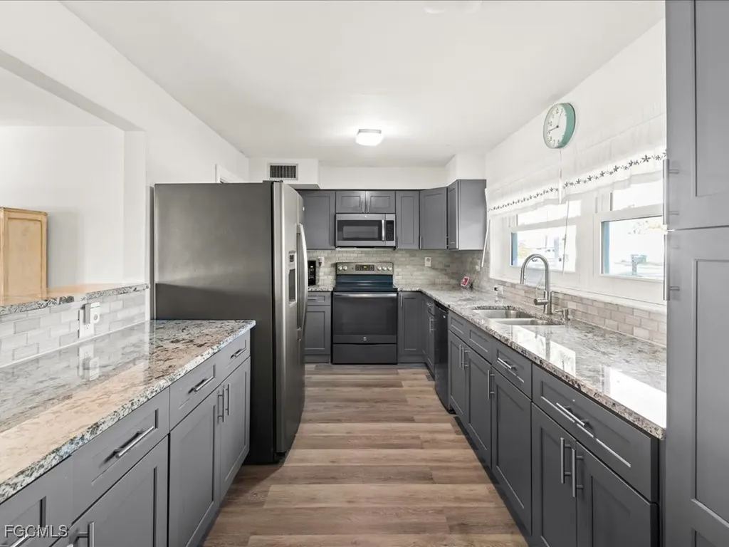 244 SE 45th Terrace Cape Coral FL 33904