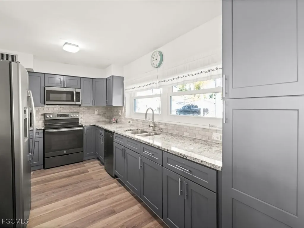 244 SE 45th Terrace Cape Coral FL 33904
