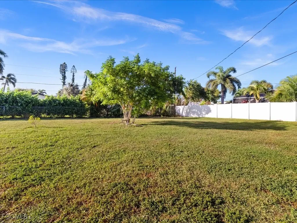 244 SE 45th Terrace Cape Coral FL 33904