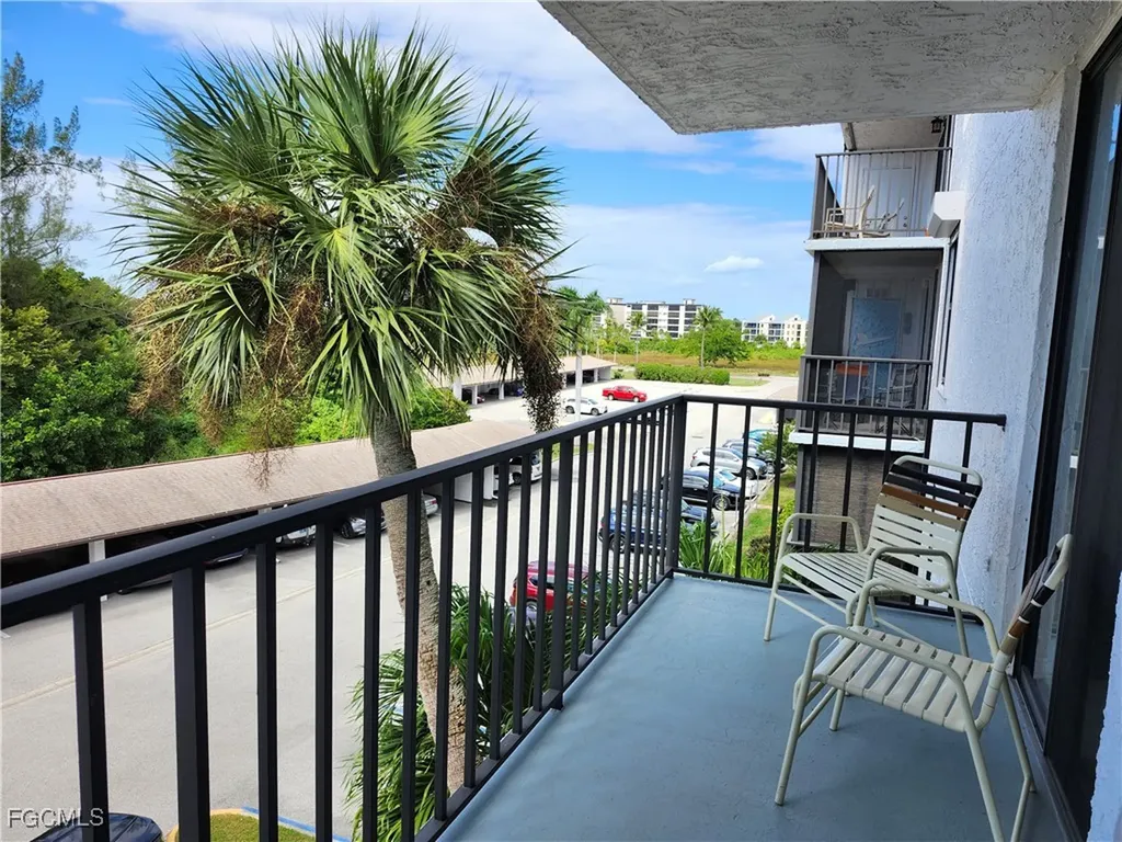 3490 N Key Drive North Fort Myers FL 33903