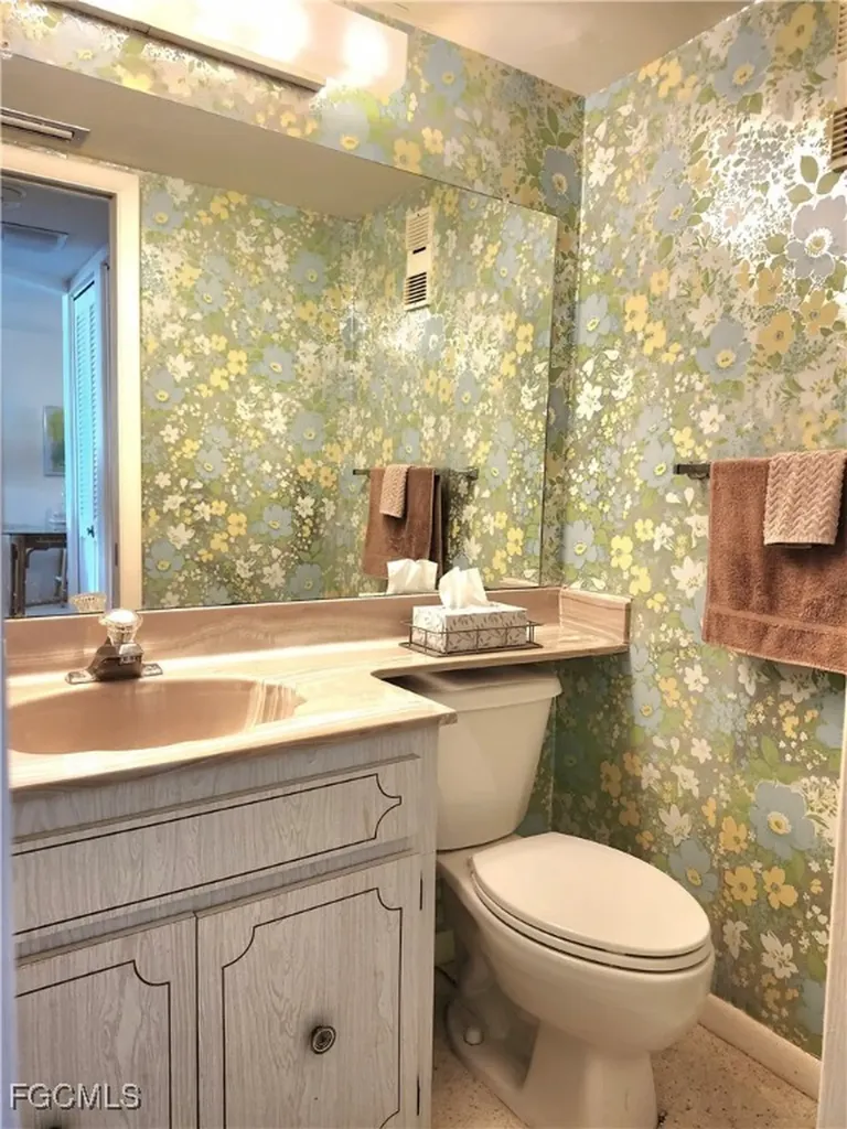 3490 N Key Drive North Fort Myers FL 33903