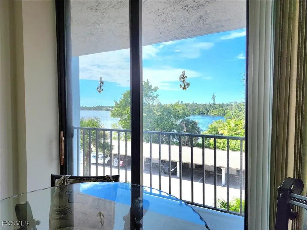 3490 N Key Drive North Fort Myers FL 33903