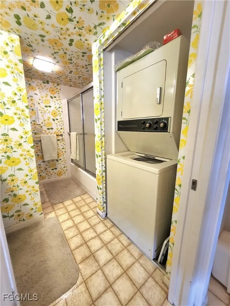 3490 N Key Drive North Fort Myers FL 33903