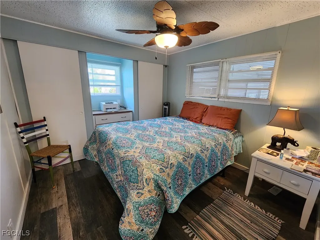 21 Diamond Lane Naples FL 34112