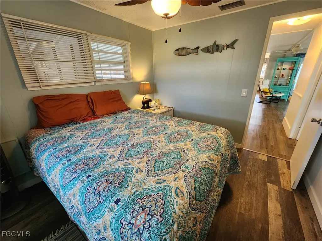 21 Diamond Lane Naples FL 34112