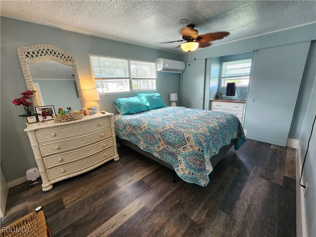 21 Diamond Lane Naples FL 34112