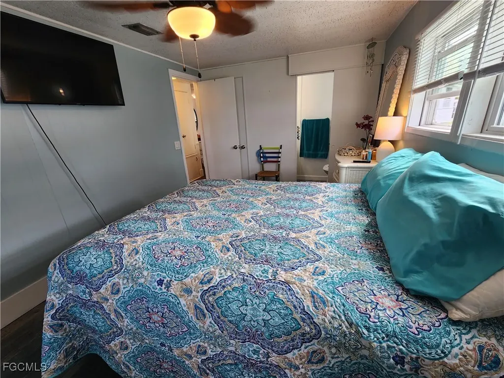 21 Diamond Lane Naples FL 34112