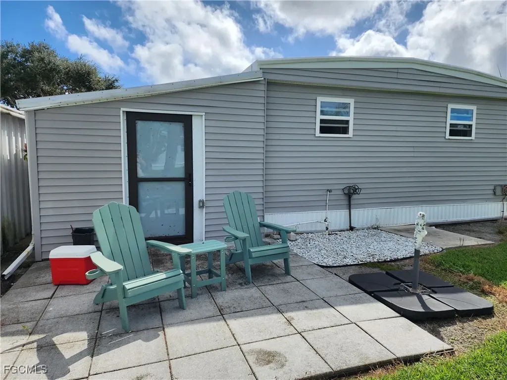 21 Diamond Lane Naples FL 34112