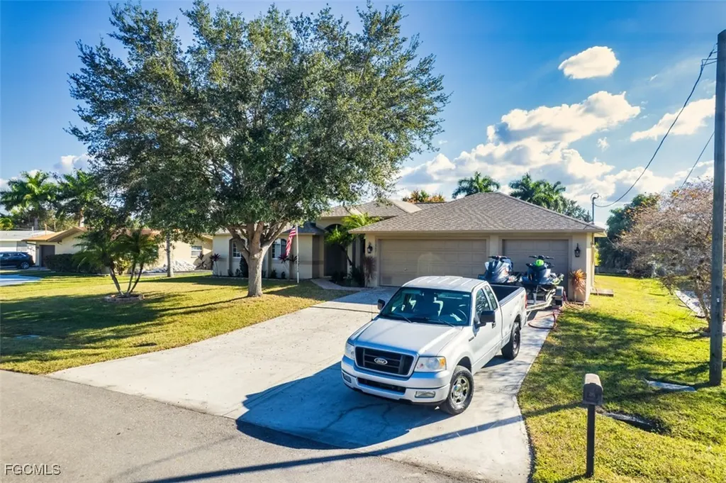 13867 Lazy Lane Fort Myers FL 33905