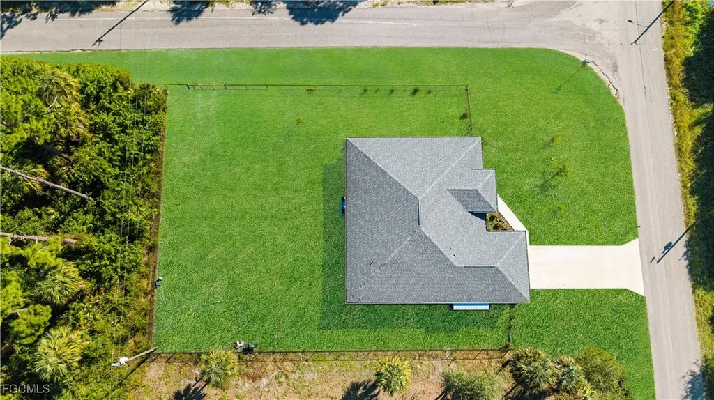 320 Lincoln Boulevard Lehigh Acres FL 33936
