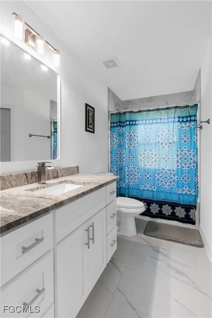 320 Lincoln Boulevard Lehigh Acres FL 33936