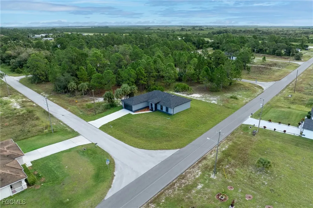845 Milano Avenue S Lehigh Acres FL 33974