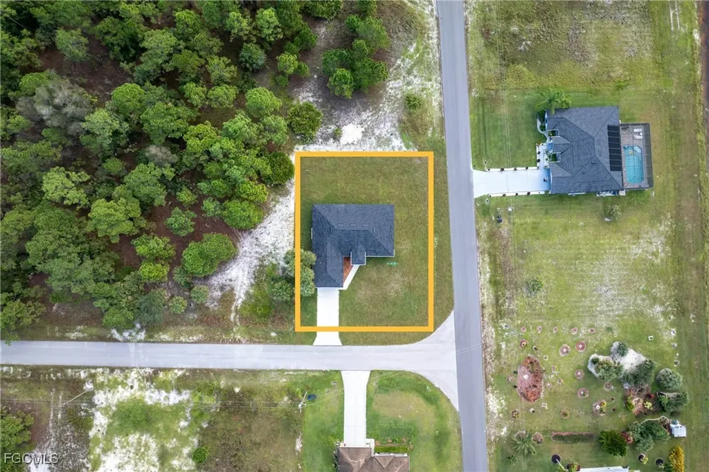 845 Milano Avenue S Lehigh Acres FL 33974
