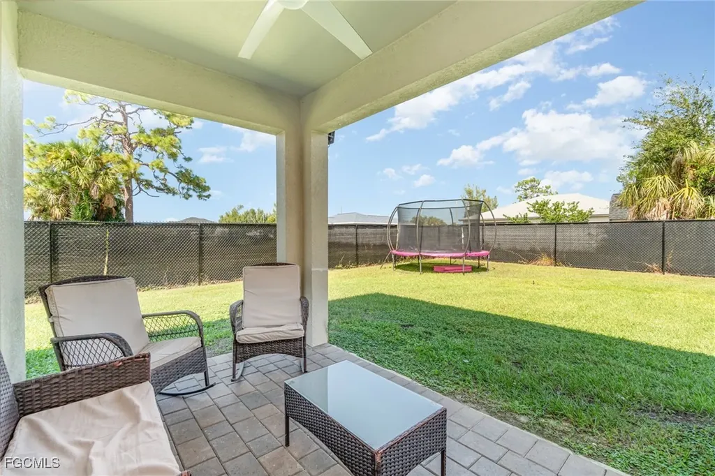 1413 SW Trafalgar Parkway Cape Coral FL 33991