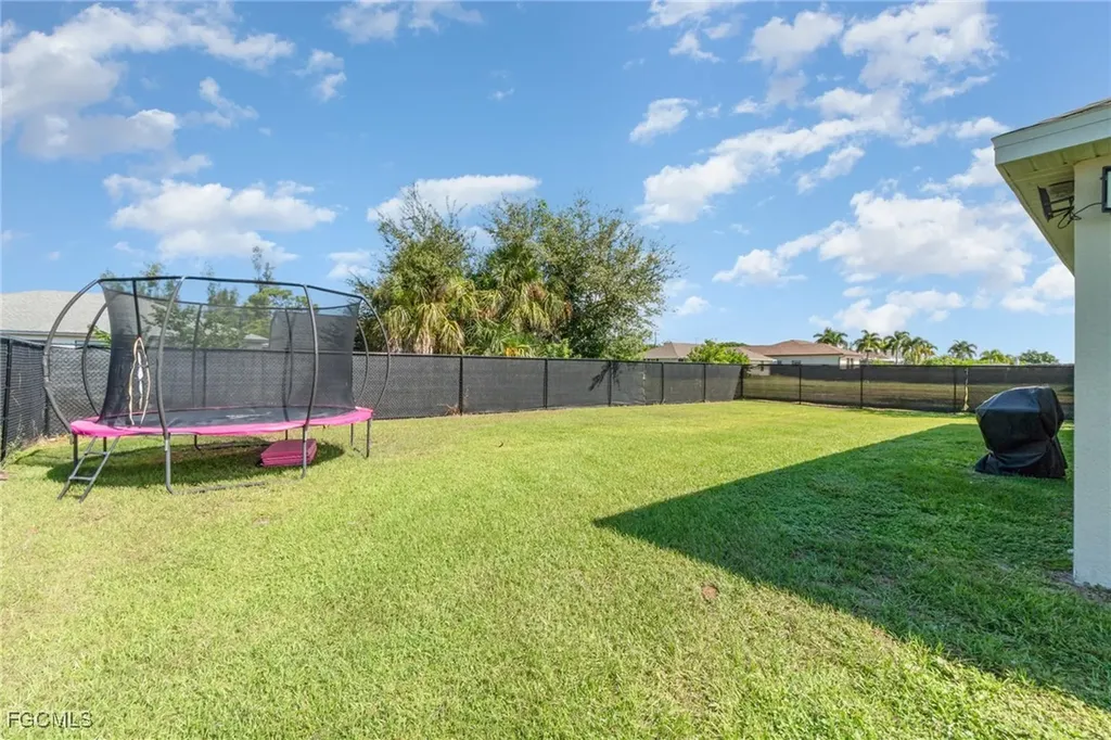 1413 SW Trafalgar Parkway Cape Coral FL 33991