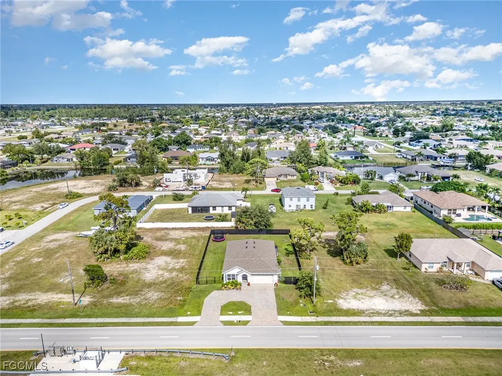 1413 SW Trafalgar Parkway Cape Coral FL 33991