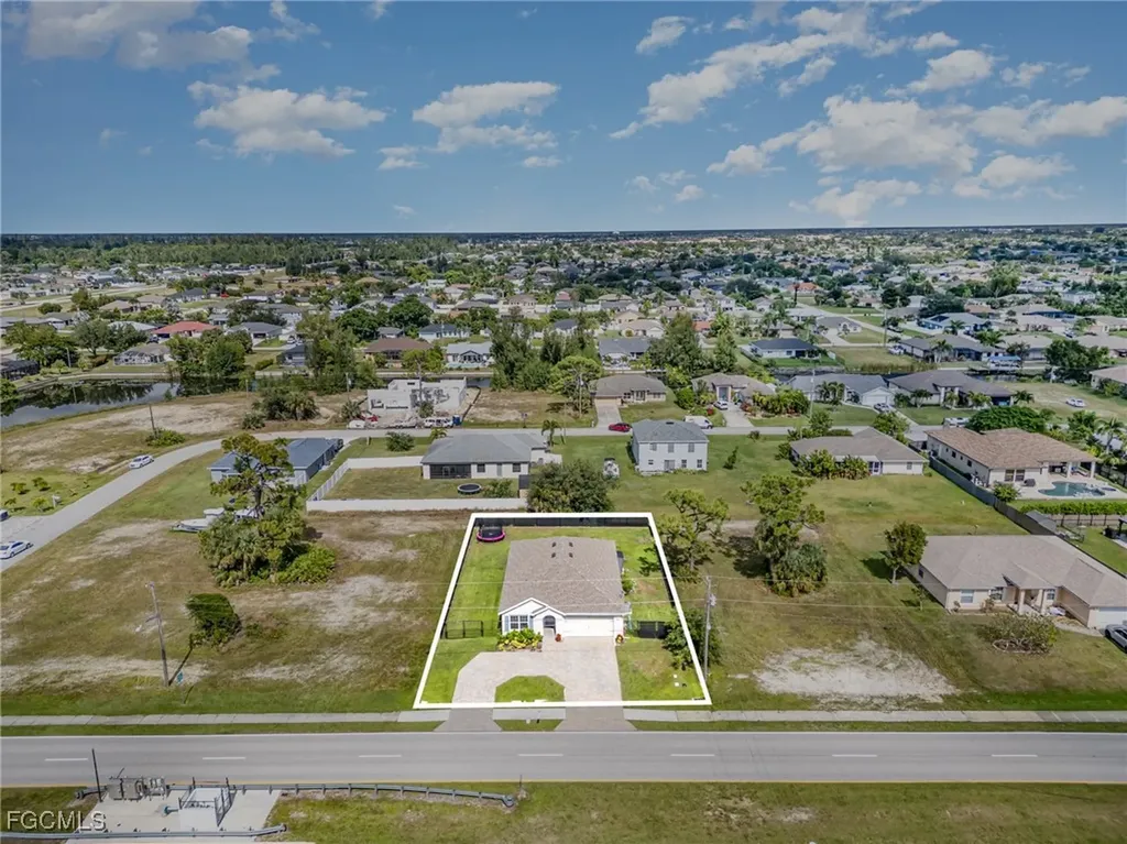 1413 SW Trafalgar Parkway Cape Coral FL 33991