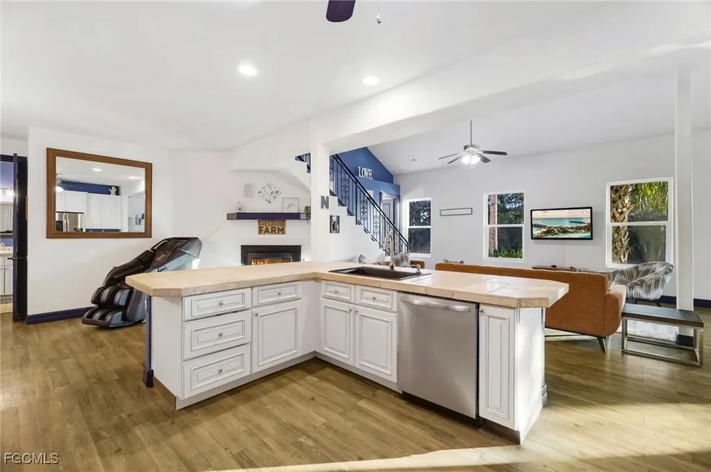 17340 Palm Beach Boulevard Alva FL 33920