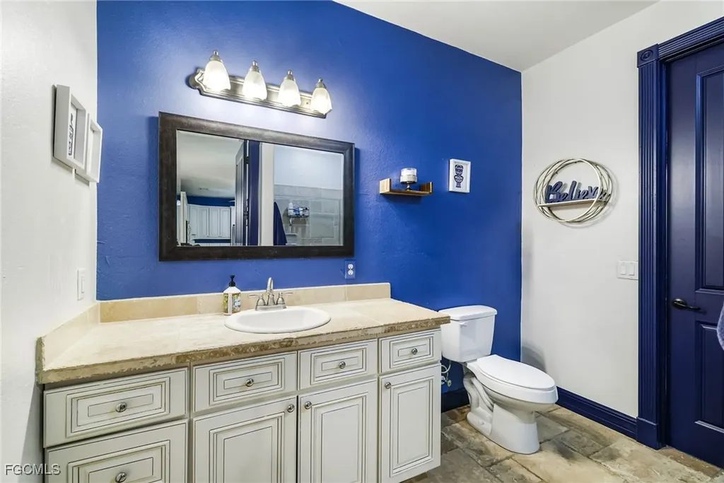 17340 Palm Beach Boulevard Alva FL 33920