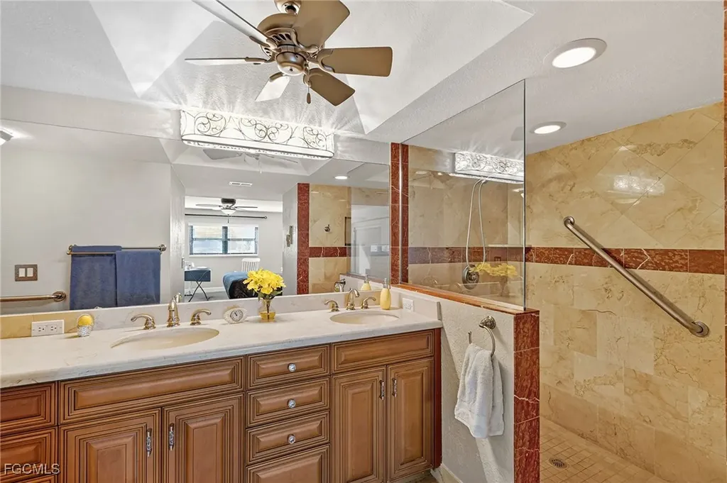 4244 SE 20th Place Cape Coral FL 33904