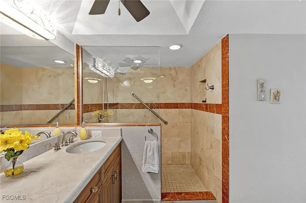 4244 SE 20th Place Cape Coral FL 33904