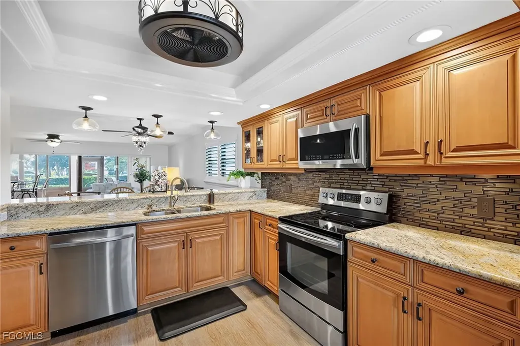 4244 SE 20th Place Cape Coral FL 33904