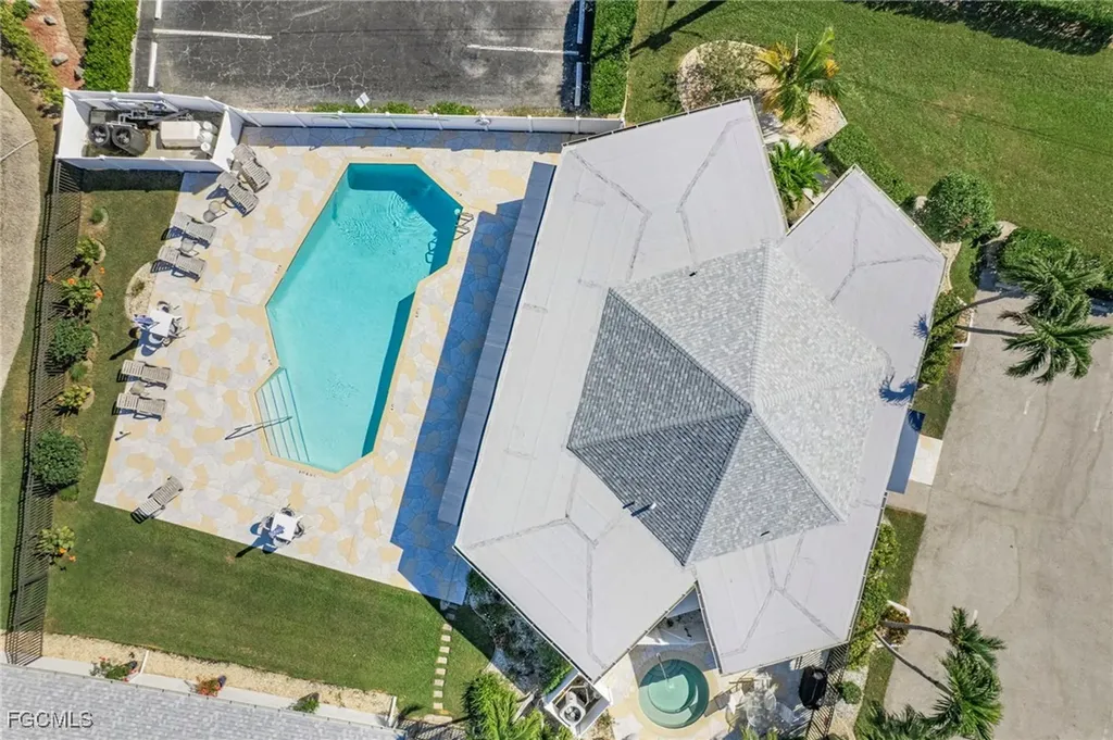 4244 SE 20th Place Cape Coral FL 33904