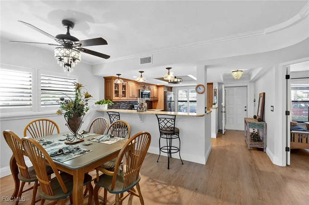 4244 SE 20th Place Cape Coral FL 33904