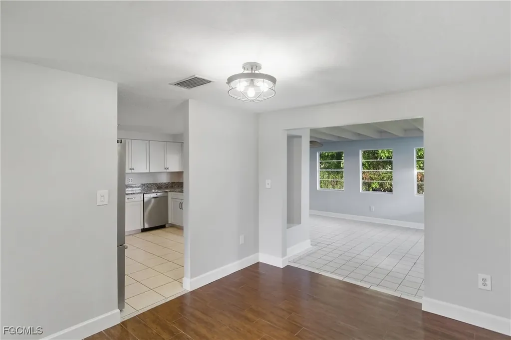 205 SE 44th Terrace Cape Coral FL 33904