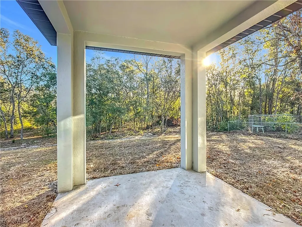 4102 E 7th Street Lehigh Acres FL 33972