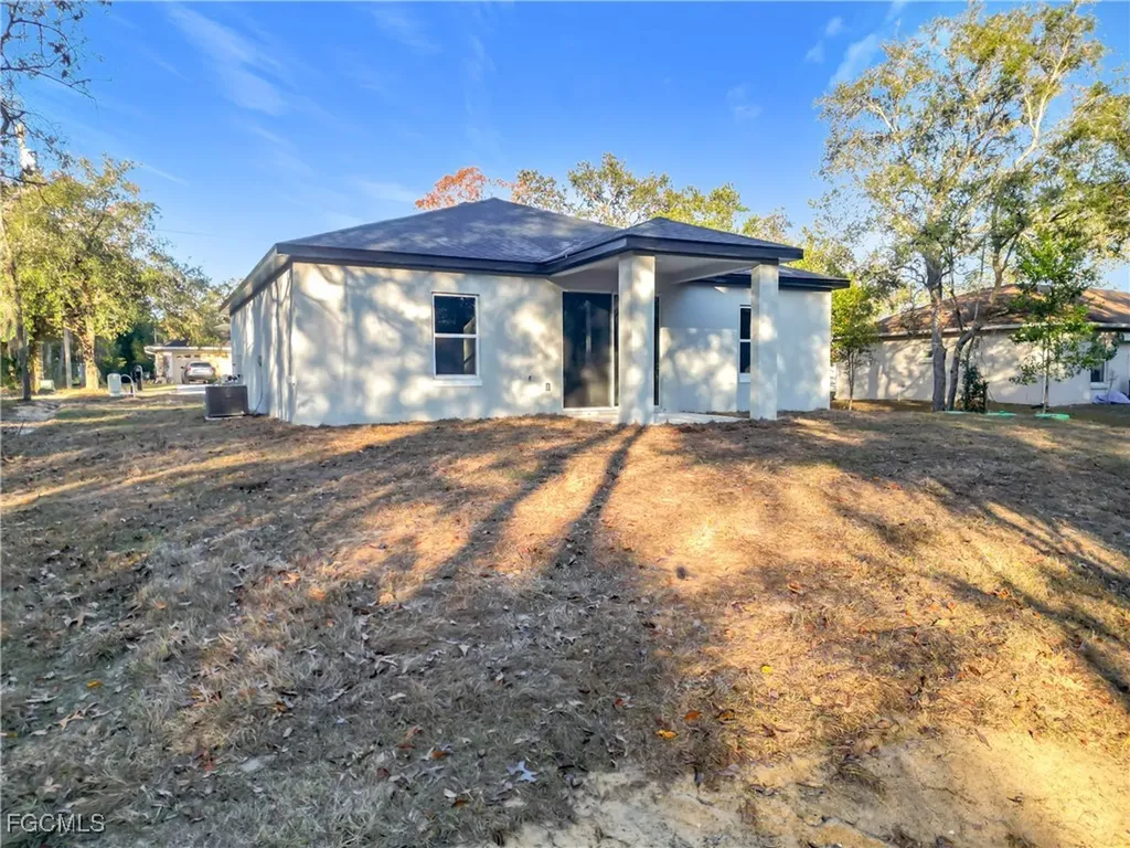 4102 E 7th Street Lehigh Acres FL 33972