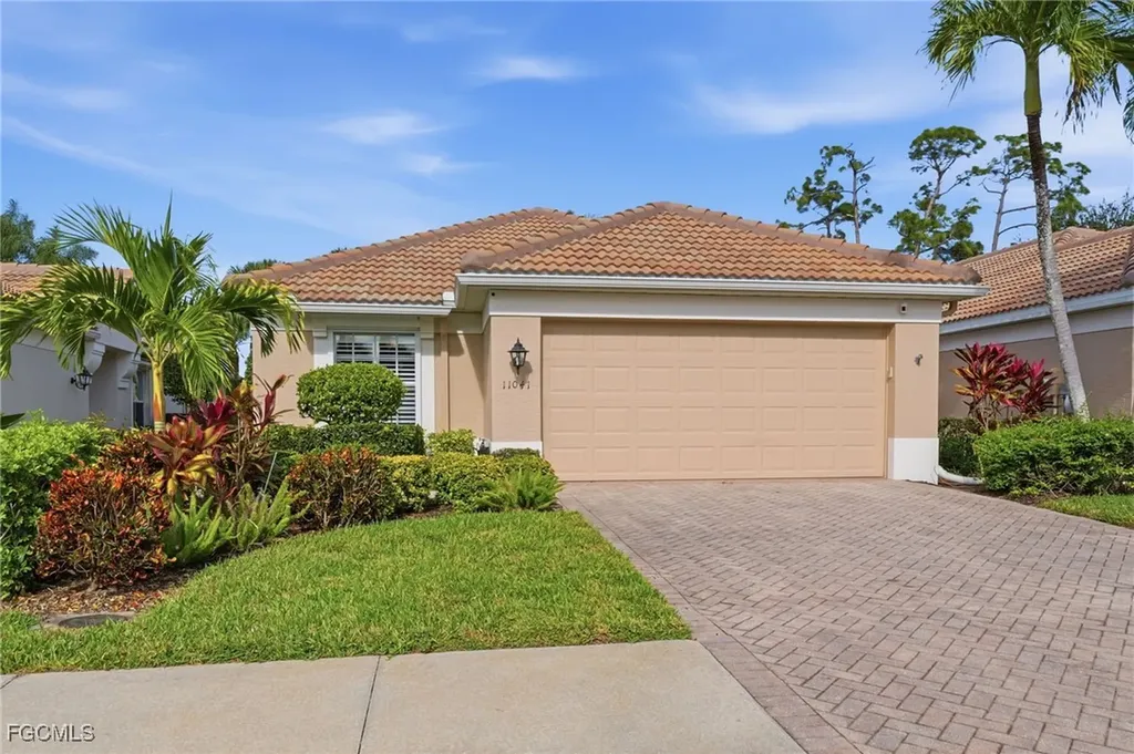11041 Iron Horse Way Fort Myers FL 33913