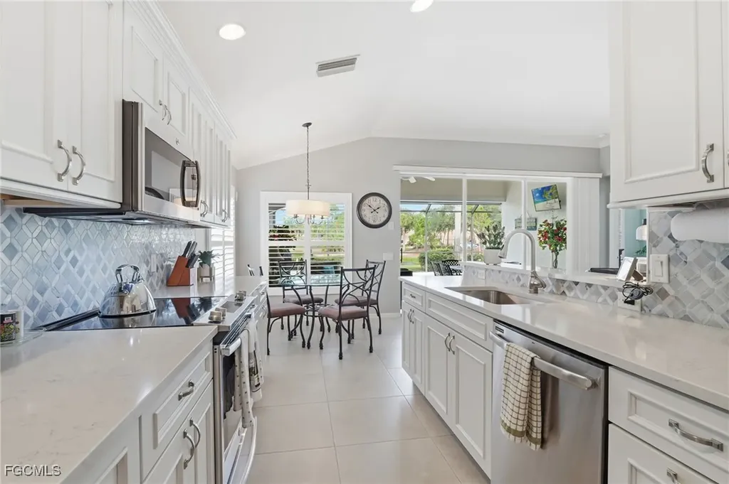 11041 Iron Horse Way Fort Myers FL 33913