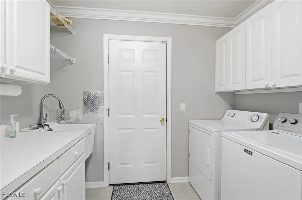 11041 Iron Horse Way Fort Myers FL 33913